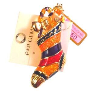 New P & P Gems Enamel Stocking Pin Brooch on Card